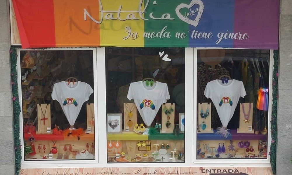 Natalia Bazar en el Concurso de Escaparates LGTBiQ+ 2023