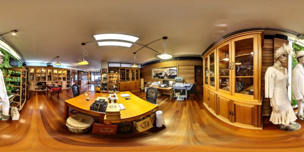 PUROS ARTESANOS JULIO de Breña Alta se une al Programa de Digitalización Comercial con Google Street View 2025